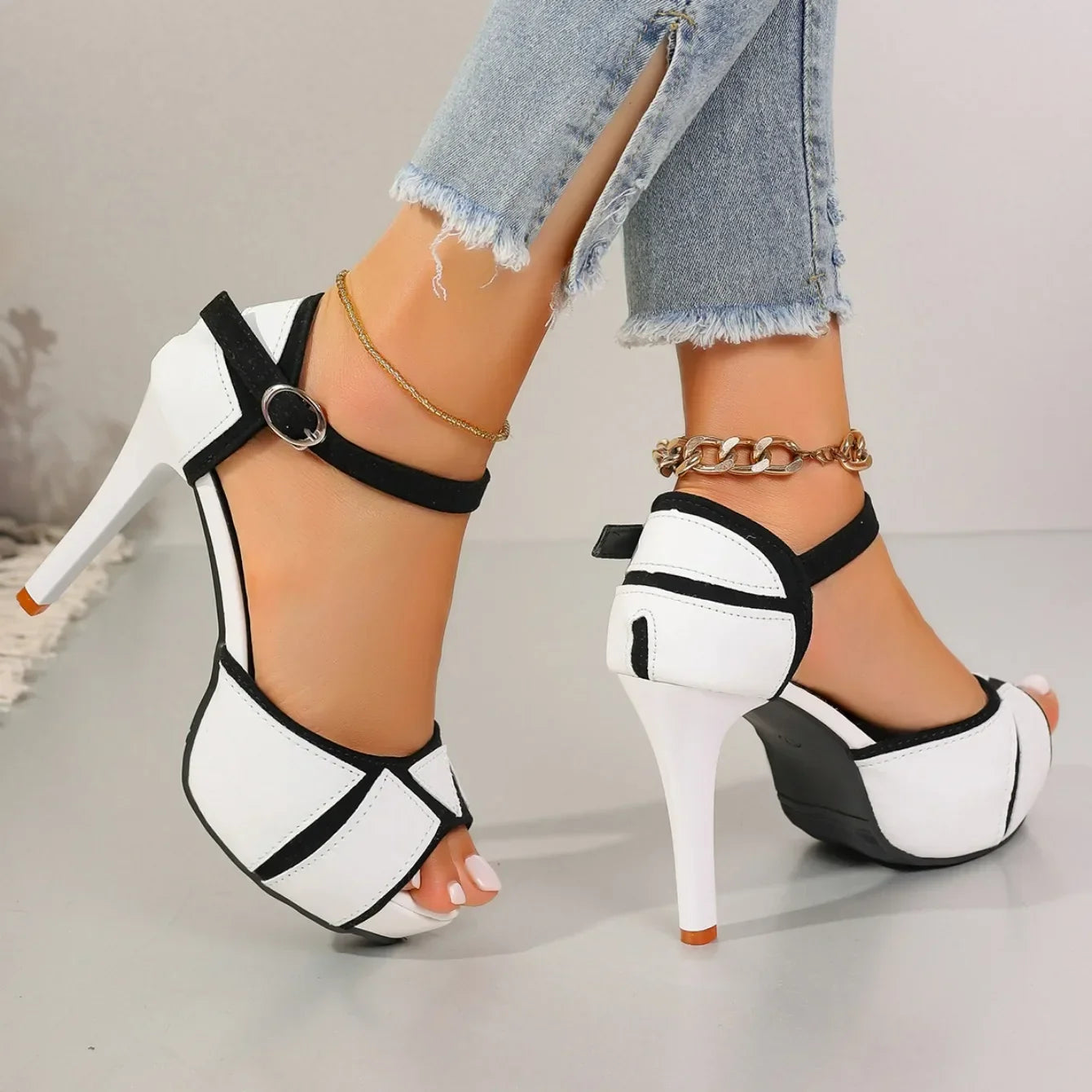 Aveline Heels
